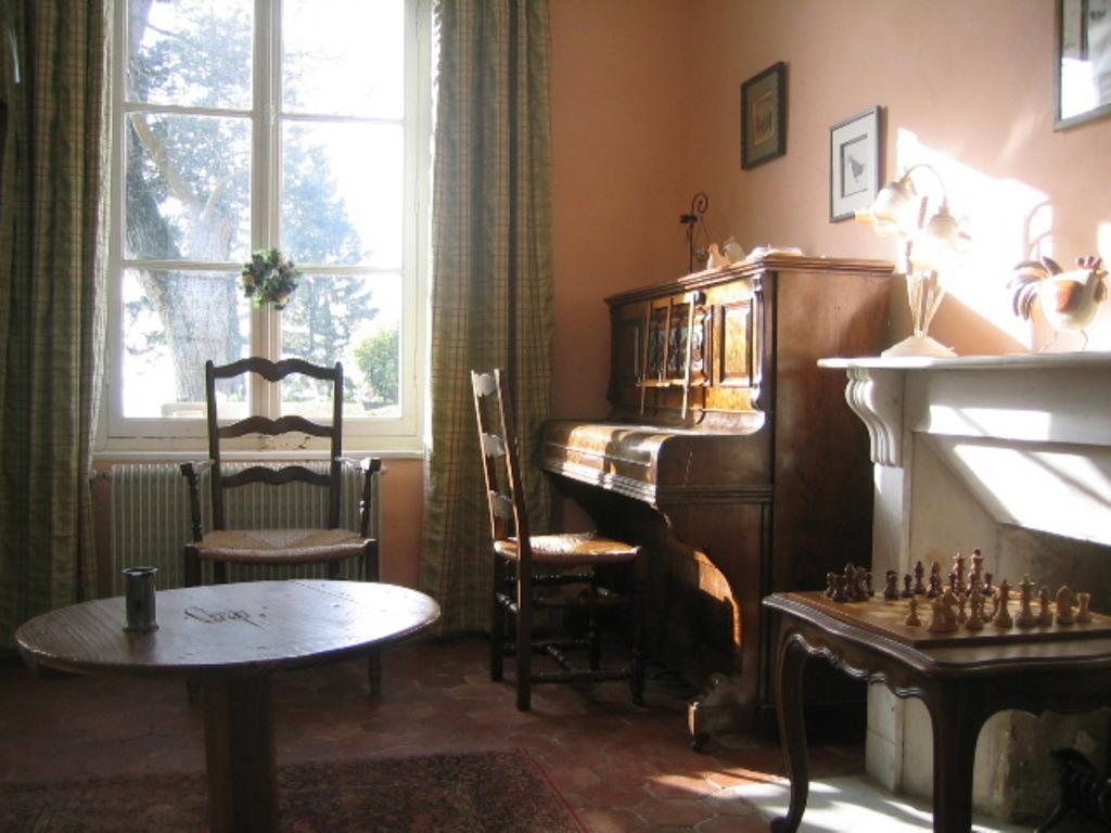 Chez Francine Et Xavier Bed & Breakfast Froissy  Eksteriør bilde